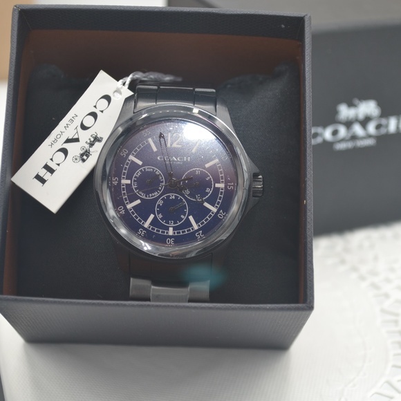 Men's Coach Barrow Multifunction Watch- Authentic - Picture 3 of 7